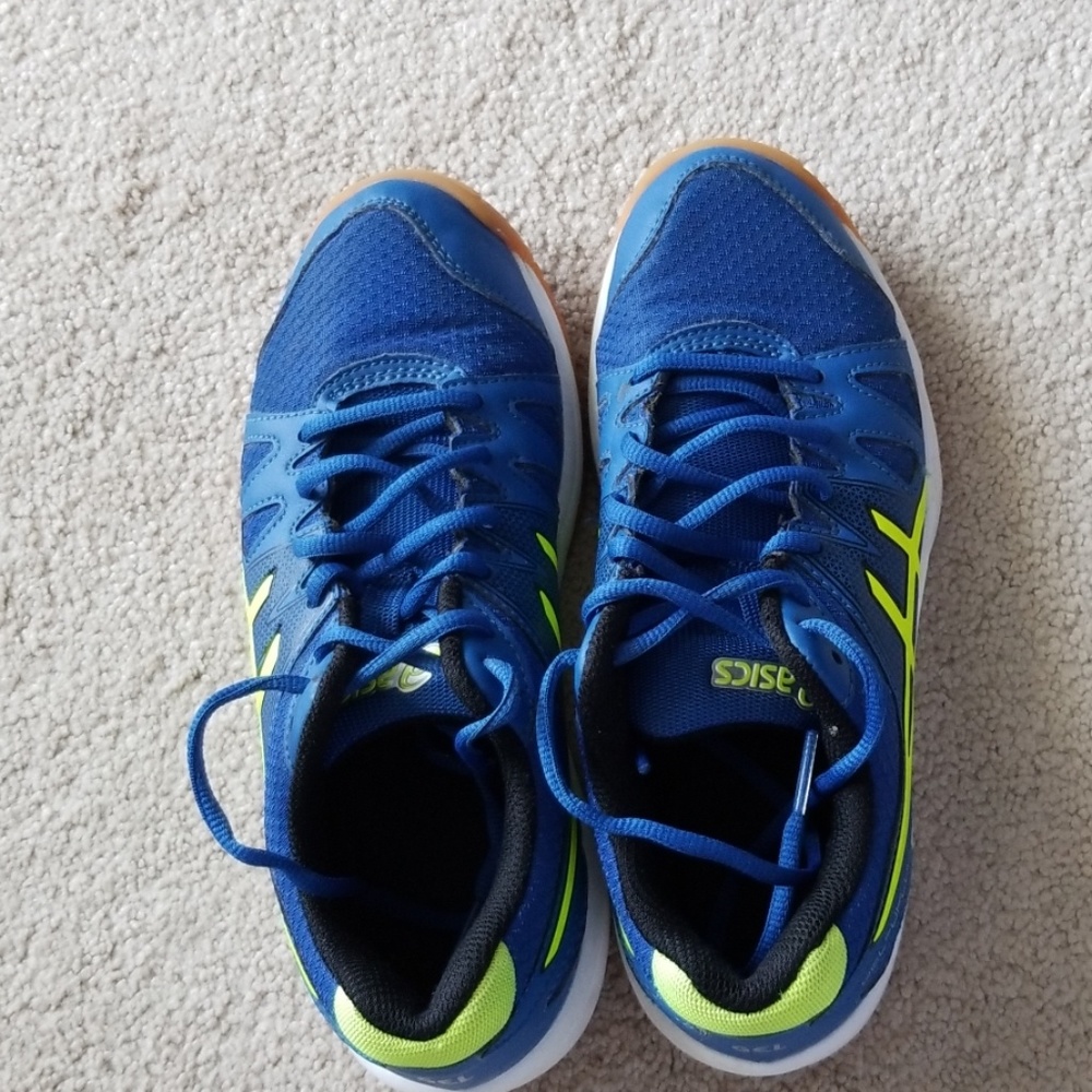 Asics Kids volleyball shoes
